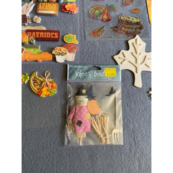 Fall & Halloween Scrapbooking Kit - Stickers Cutouts Patterned Paper & Embellish - Picture 3 of 13